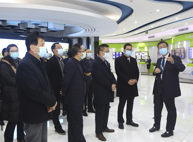 图片：学习交流现场