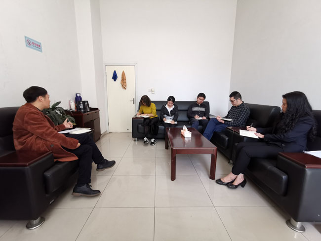 图片：江阳区残联召开扶贫工作专项会议